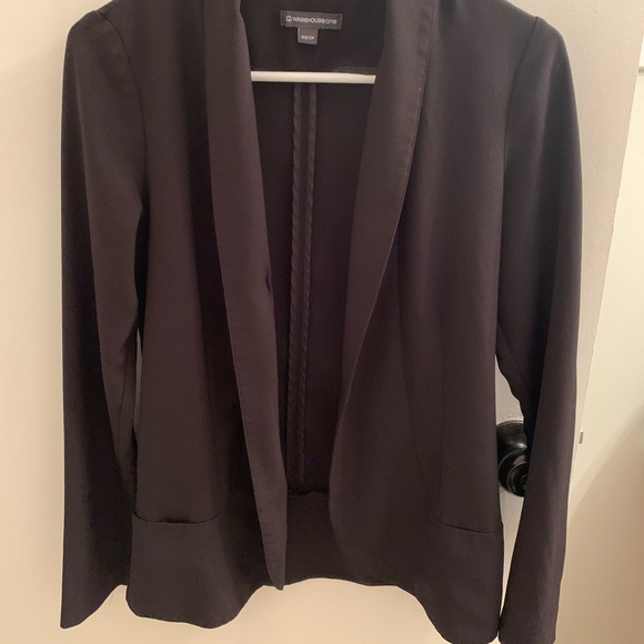 Black Blazer - Picture 1 of 5
